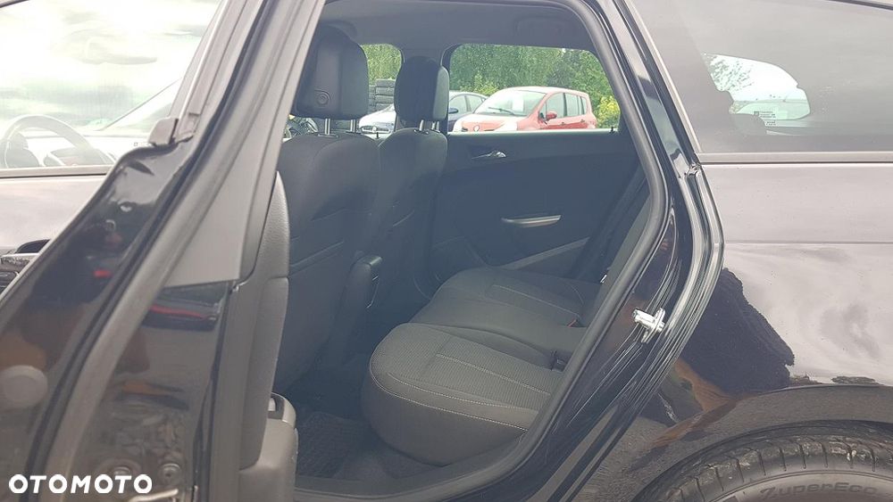 Opel Astra 1.4 T Sport S&S - 26