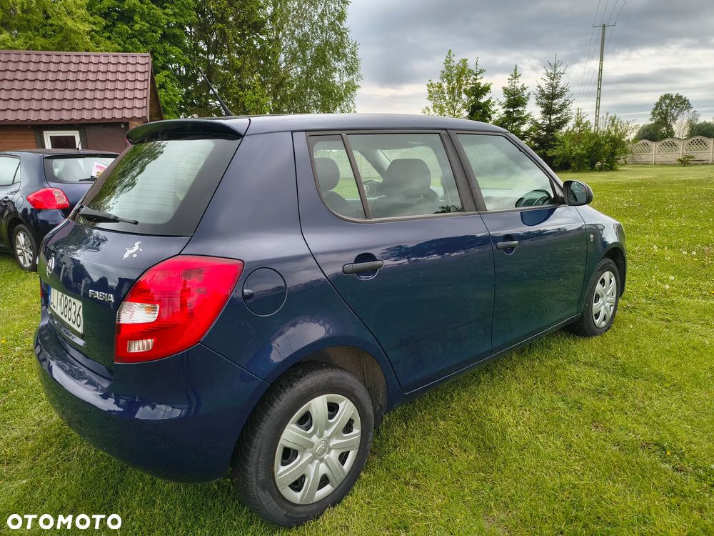 Skoda Fabia 1.2 HTP FAMILY - 4