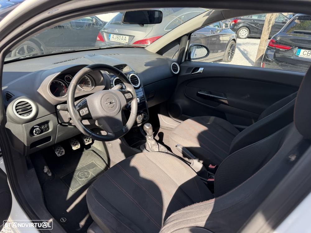 Opel Corsa 1.2 Black Edition - 6