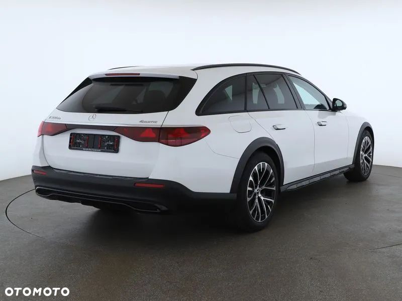 Mercedes-Benz Klasa E 300 de PHEV 4-Matic All-Terrain Avantgarde 9G-Tronic - 3