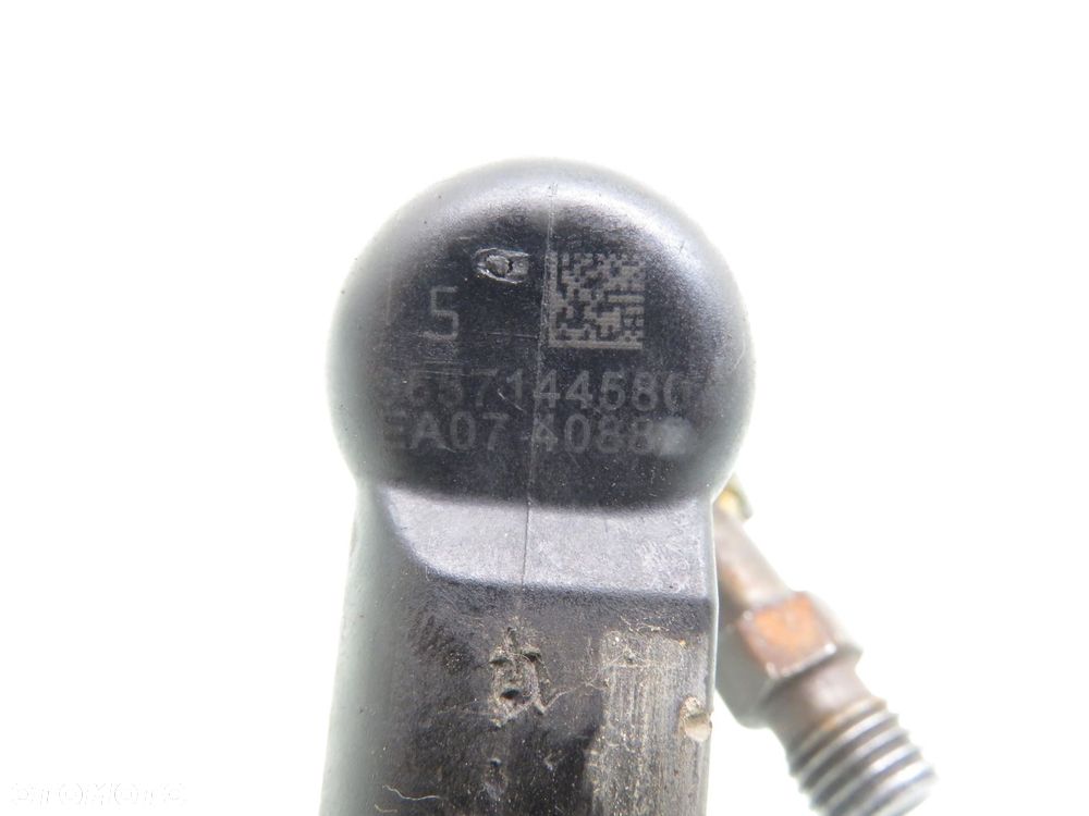 WTRYSKIWACZ VOLVO S40 II (MS) 2.0 D - D 4204 T 9657144580 - 2