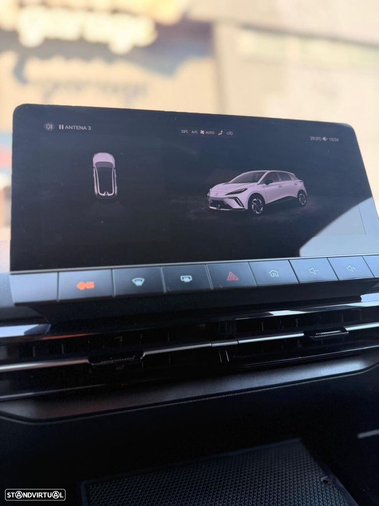 MG MG4 64 kWh Comfort - 27