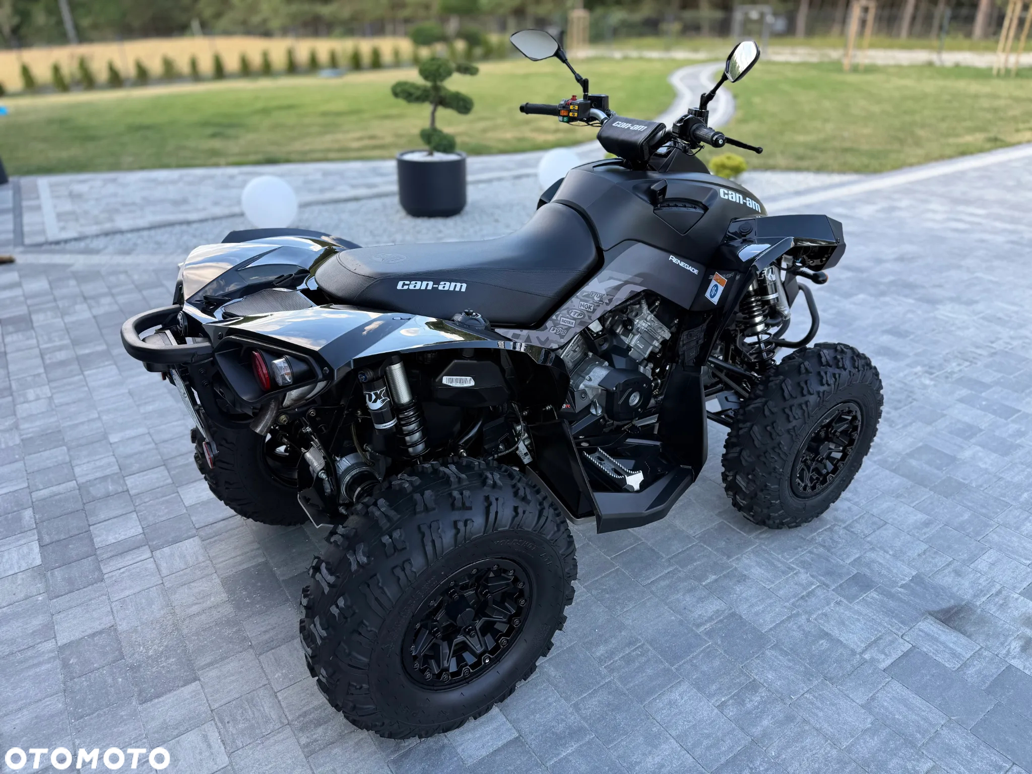 Can-Am Renegade - 37