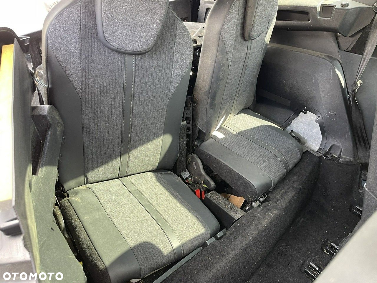 Peugeot 5008 1.5 BlueHDi GT Pack S&S EAT8 - 11