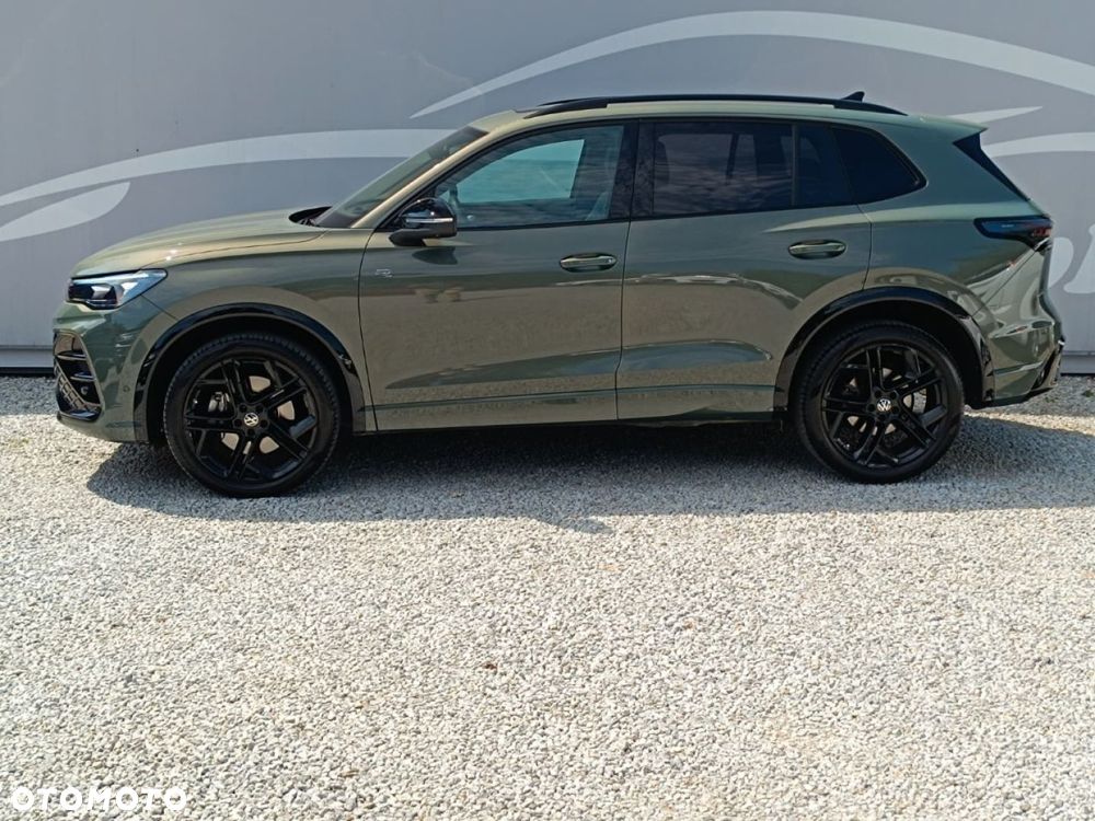 Volkswagen Tiguan - 17