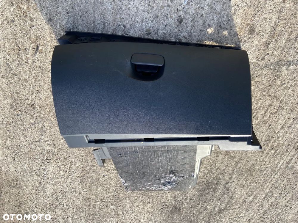 Półka, schowek deski Renault Megane III - 5