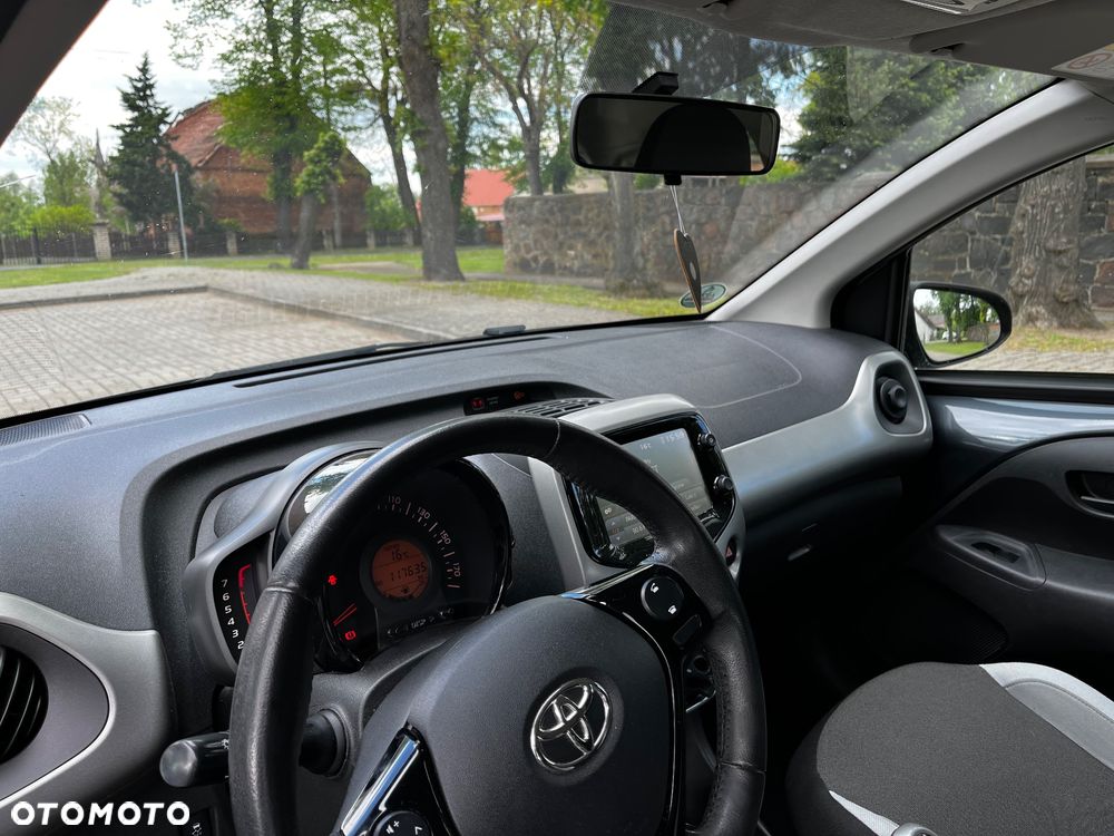 Toyota Aygo - 11