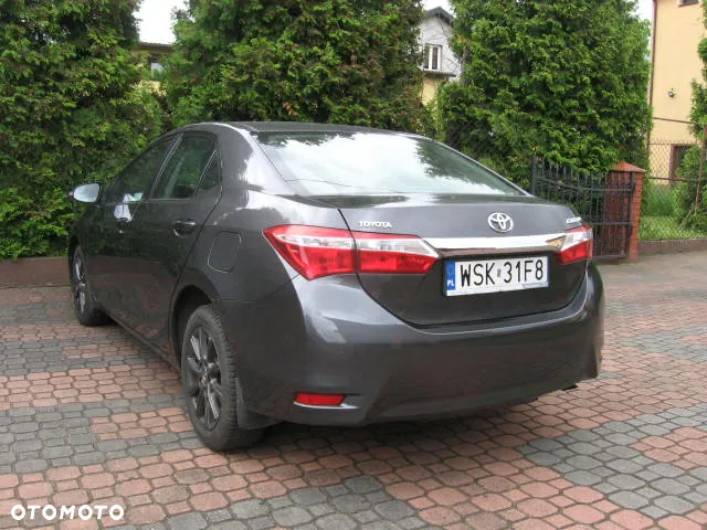 Toyota Corolla 1.6 Premium - 8