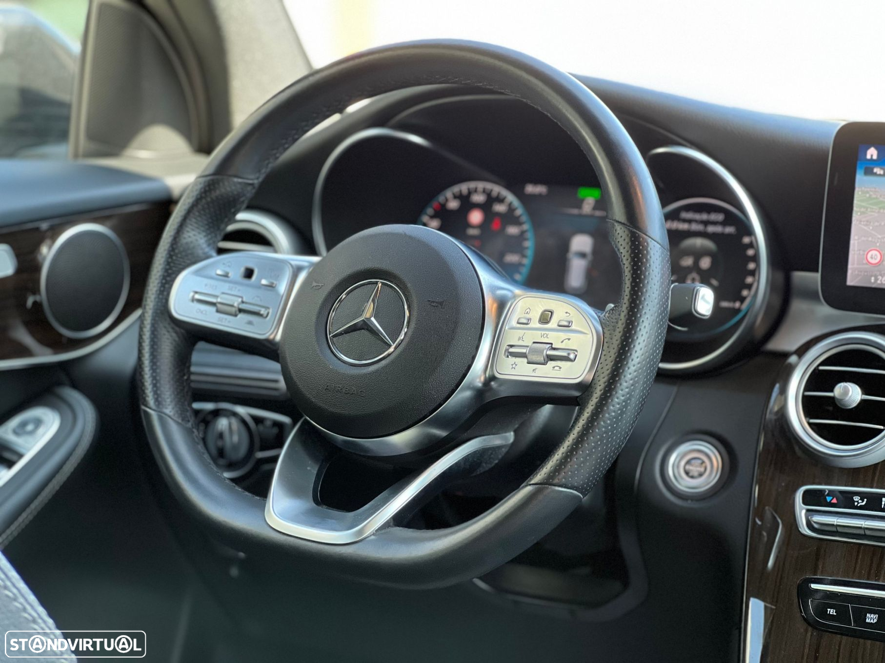 Mercedes-Benz GLC 300 de 4Matic - 14