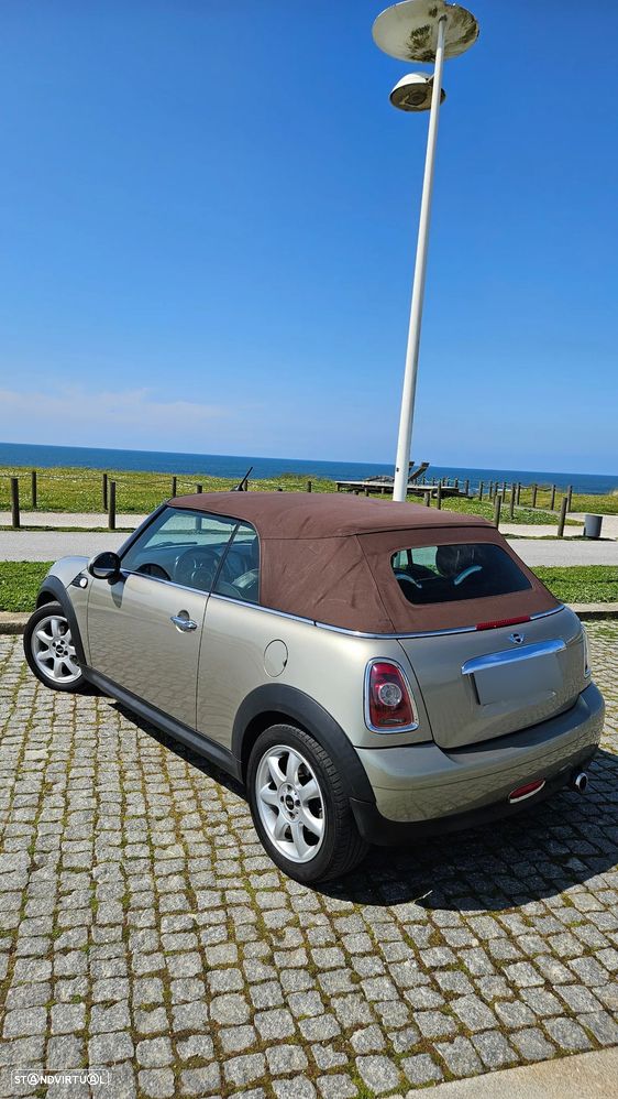 MINI Cabrio Cooper - 14