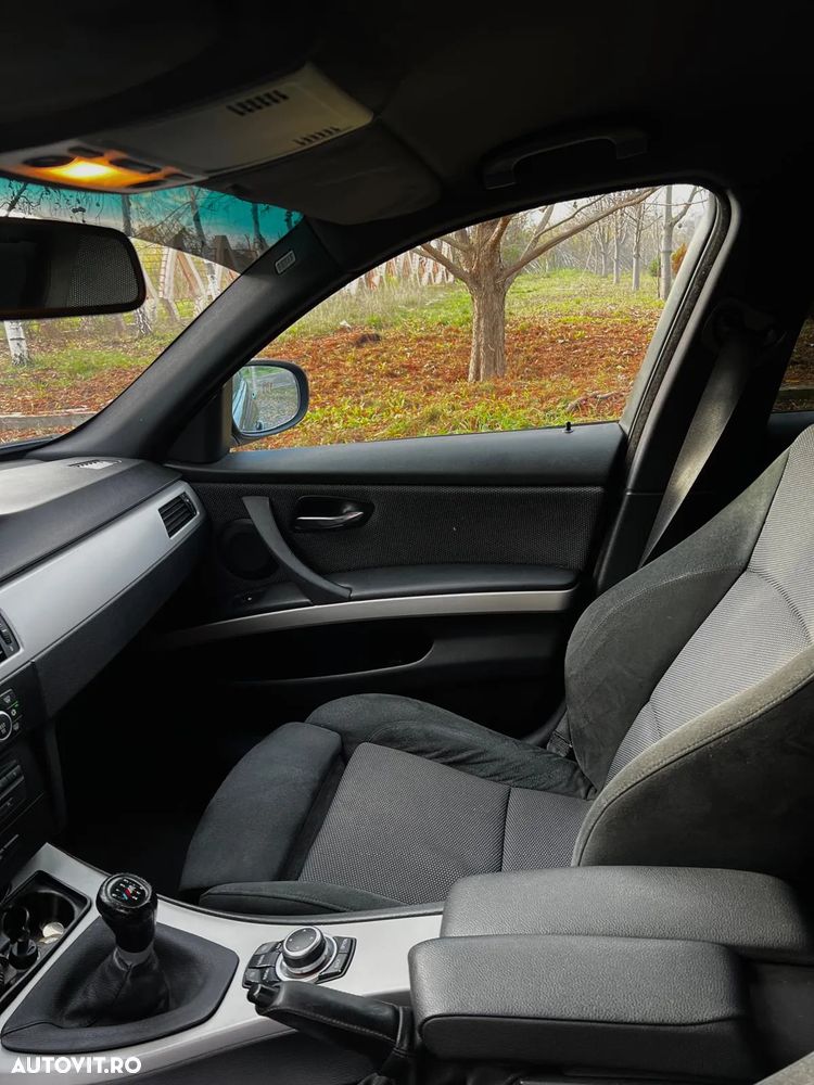 BMW Seria 3 318d DPF - 12