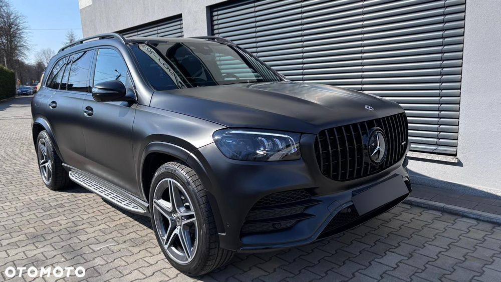 Mercedes-Benz GLS - 18