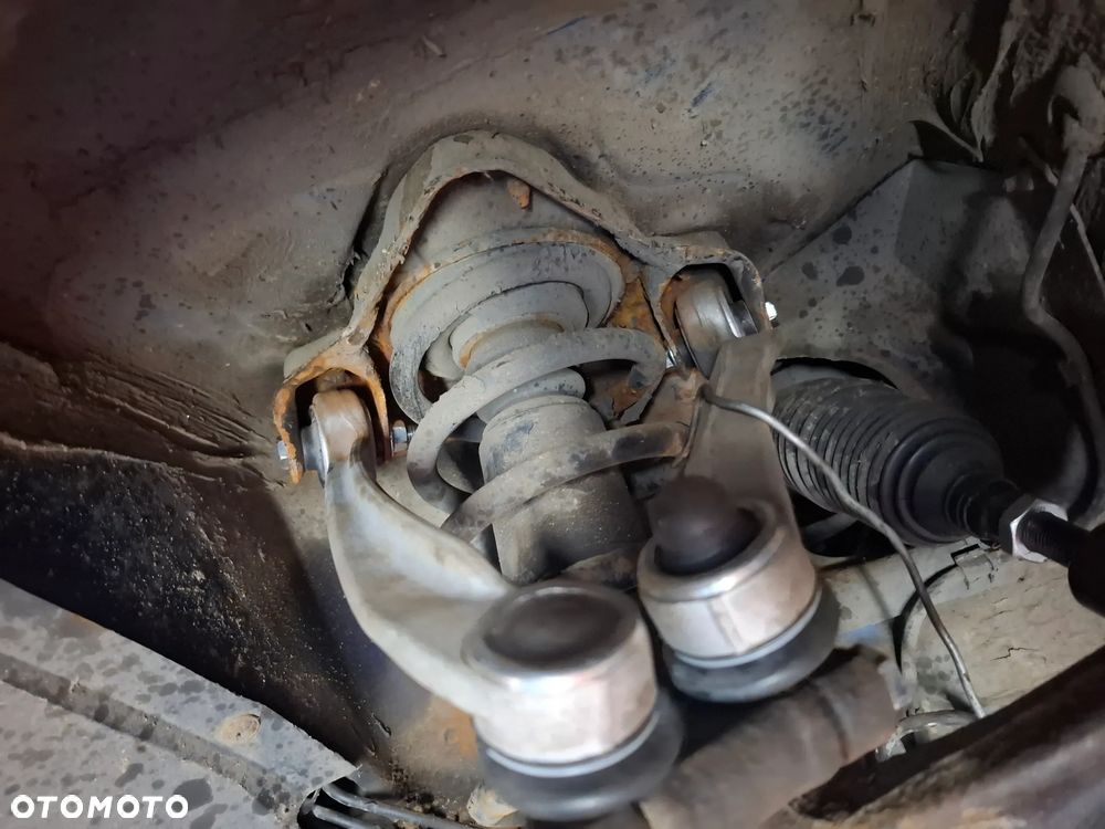 Volkswagen Passat 1.9 TDI Highline - 19