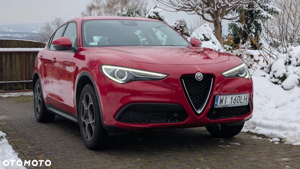 Alfa Romeo Stelvio - 3
