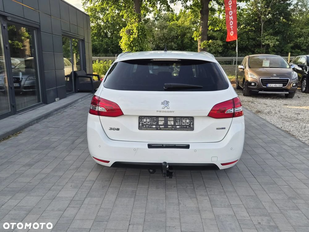 Peugeot 308 1.6 e-HDi Active S&S - 8