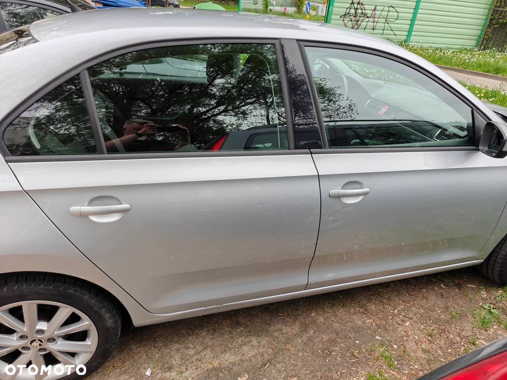 Skoda RAPID 1.2 TSI Elegance - 10