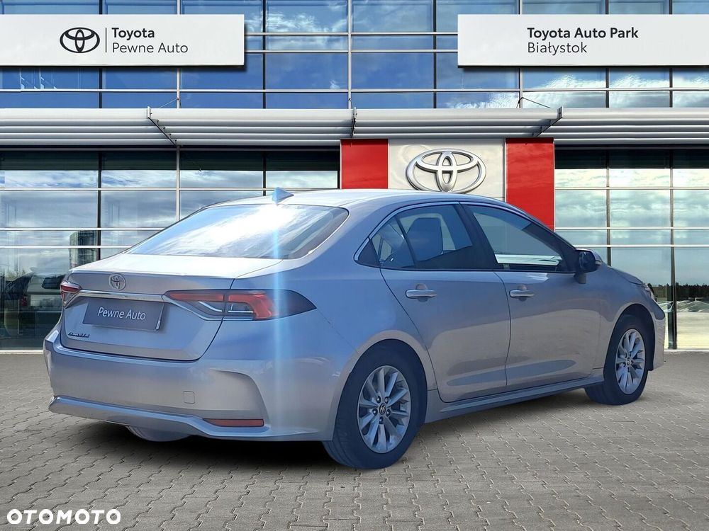 Toyota Corolla - 5