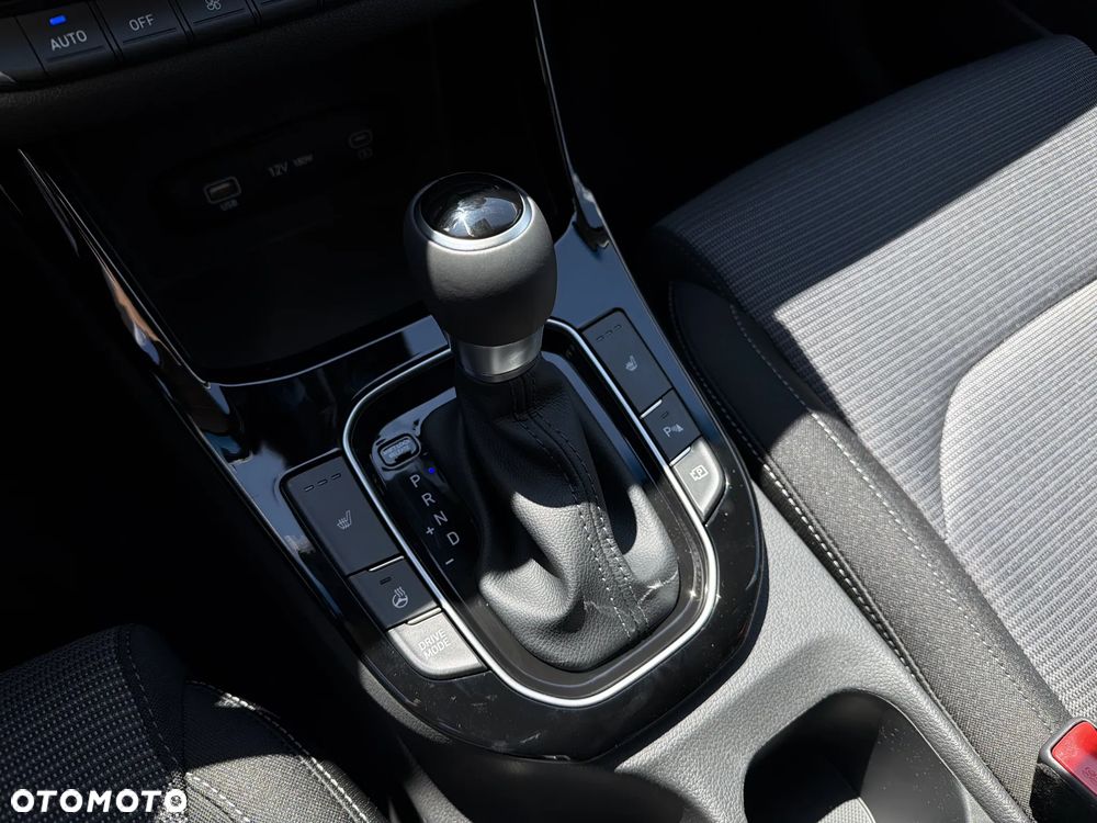 Hyundai i30 1.6 T-GDI Modern DCT - 15