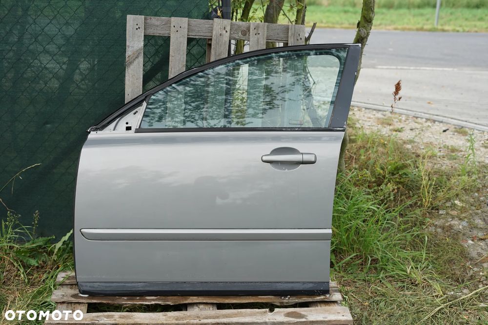 Drzwi przód przednie lewe Volvo S40 II V50 462-46