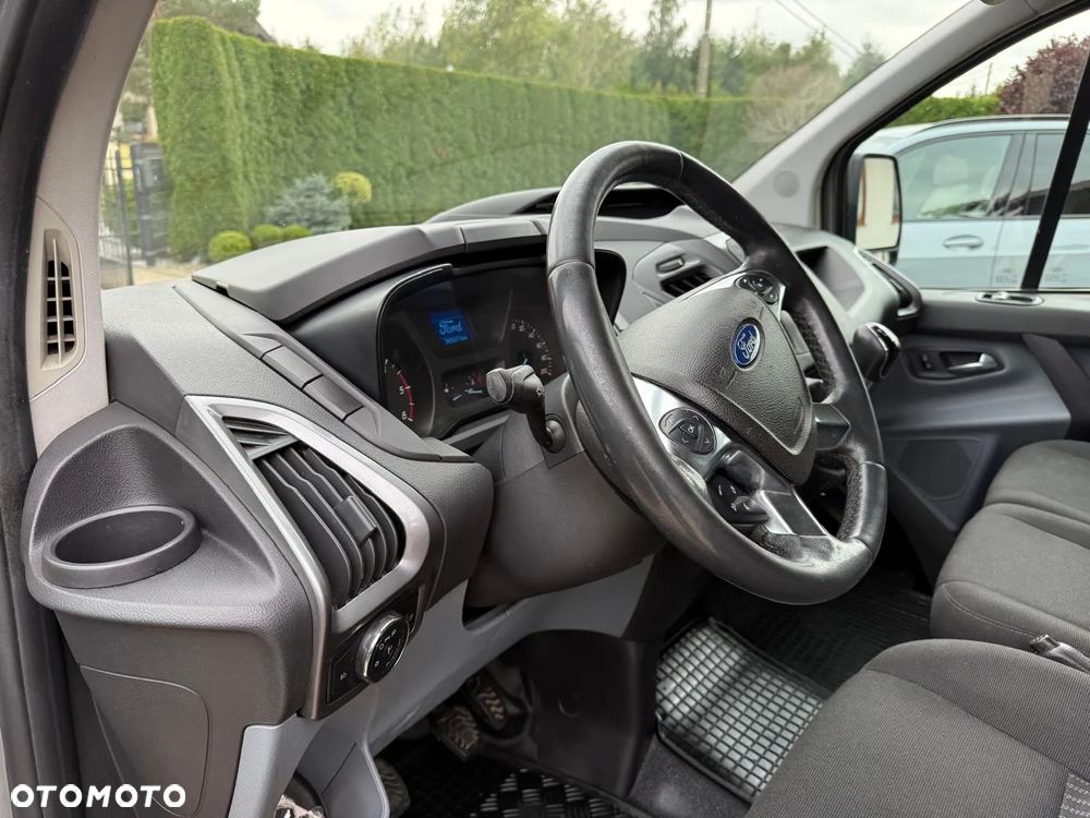 Ford TRANSIT CUSTOM - 15