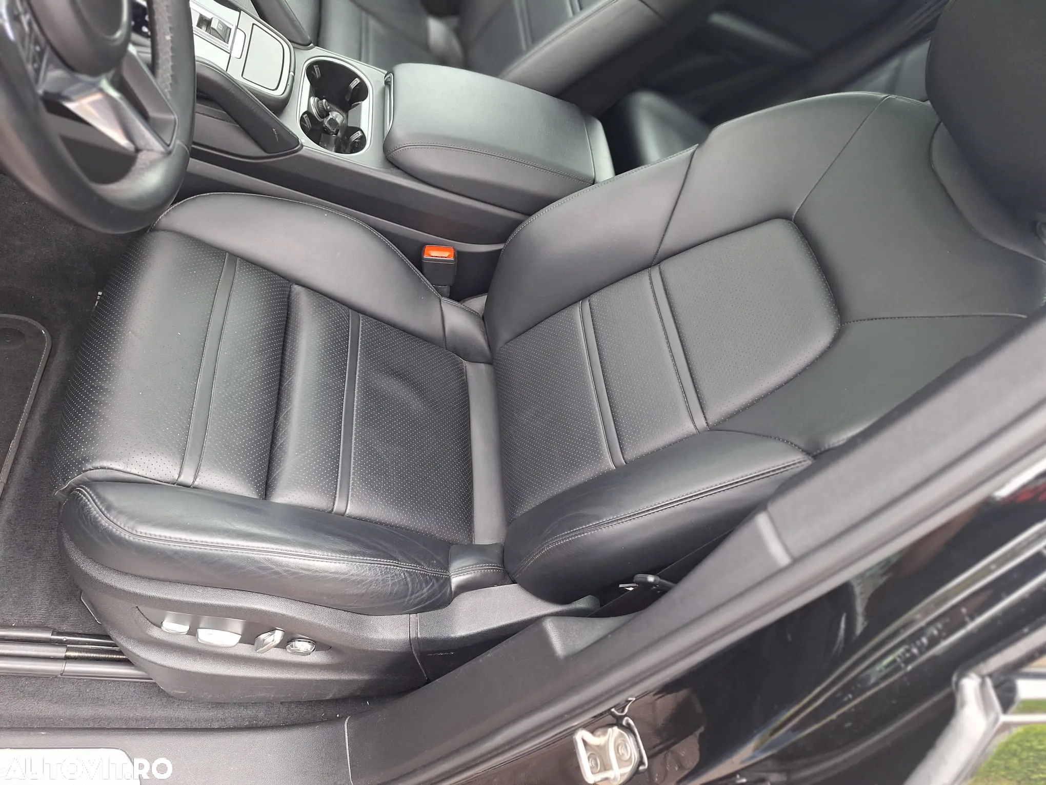 Porsche Cayenne Tiptronic S - 6