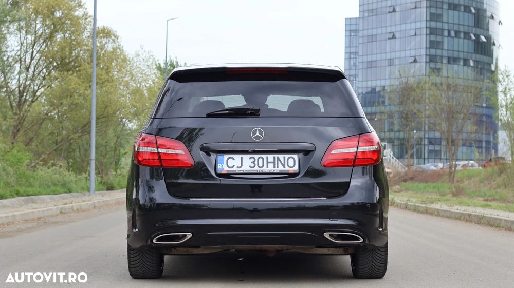 Mercedes-Benz B 200 d 4Matic 7G-DCT AMG Line - 31