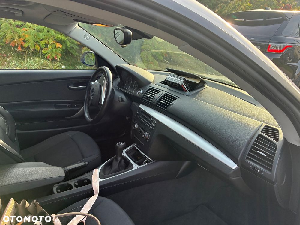 BMW Seria 1 116i - 5