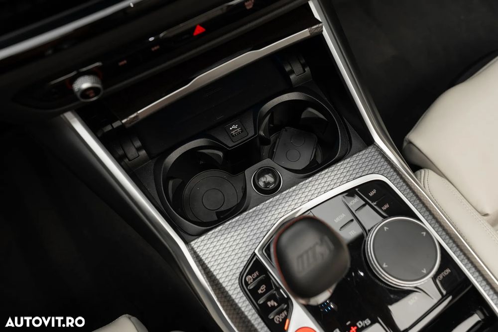 BMW M4 Competition M xDrive AT - 18
