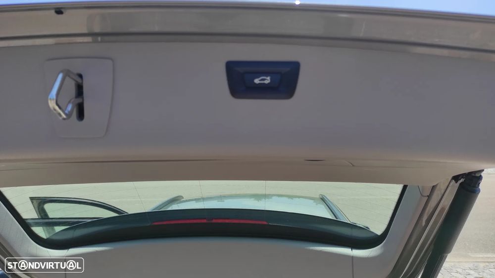 BMW 318 d Blue Performance - 19