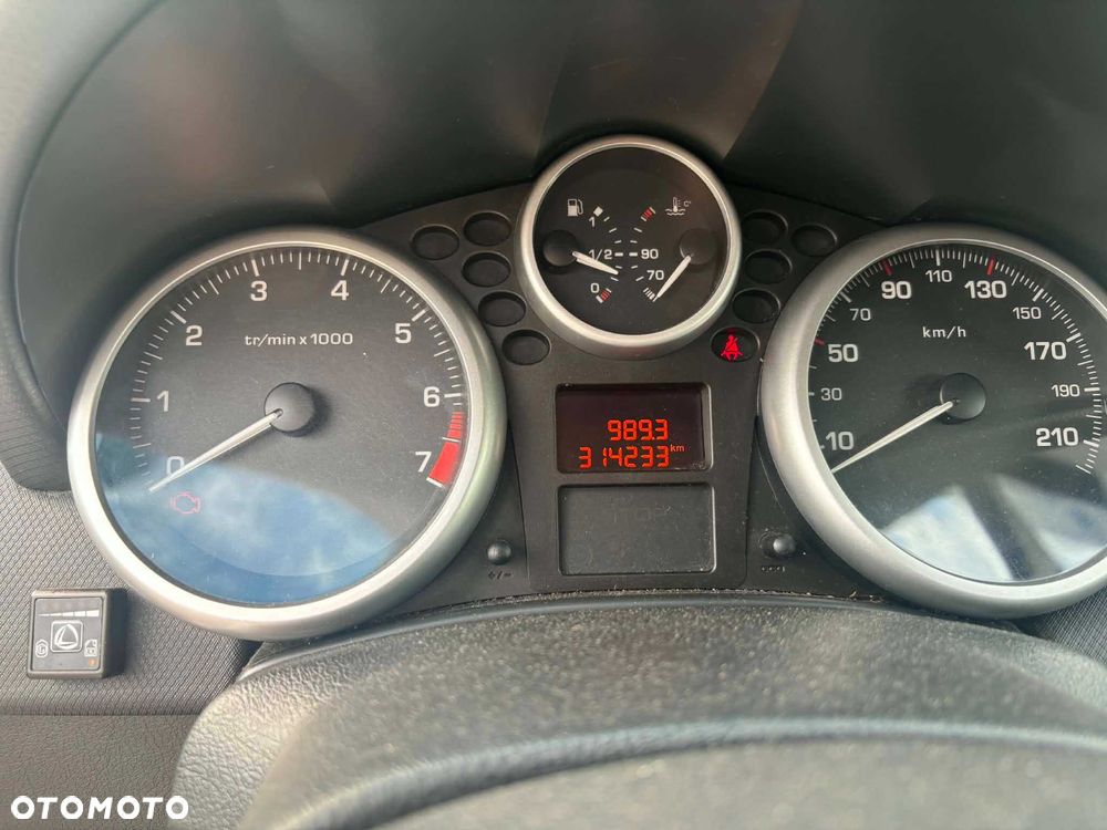 Peugeot 207 - 5