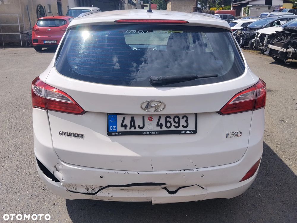 Hyundai i30 - 13