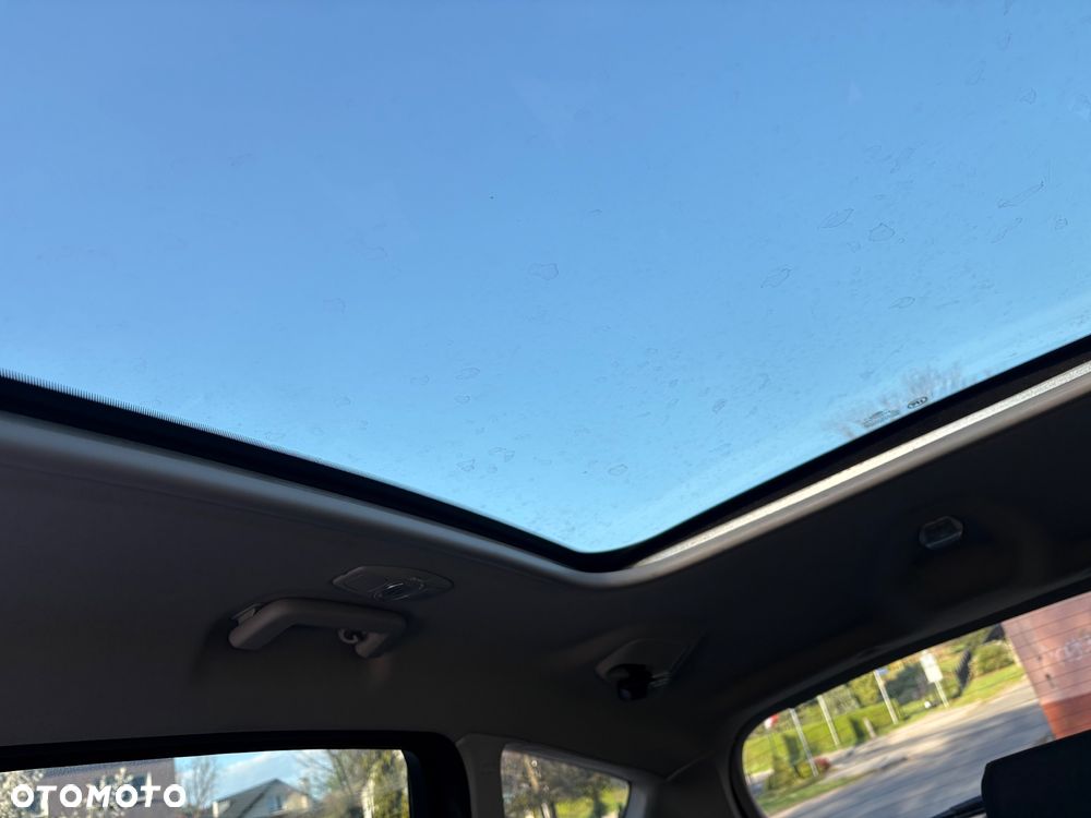 Ford S-Max 2.0 TDCi DPF Titanium - 15