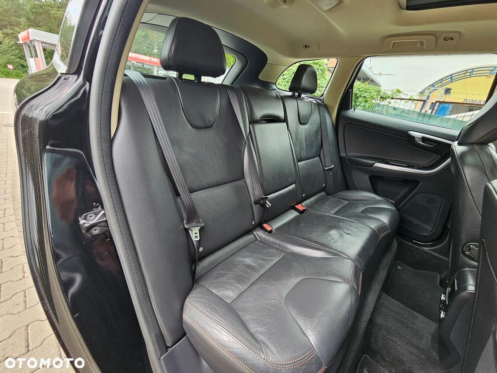 Volvo XC 60 D3 Summum - 26