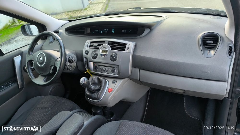 Renault Scénic 1.5 dCi Dynamique S - 45