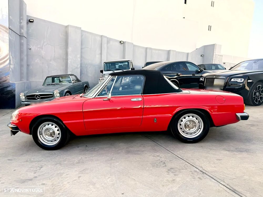 Alfa Romeo Spider - 7