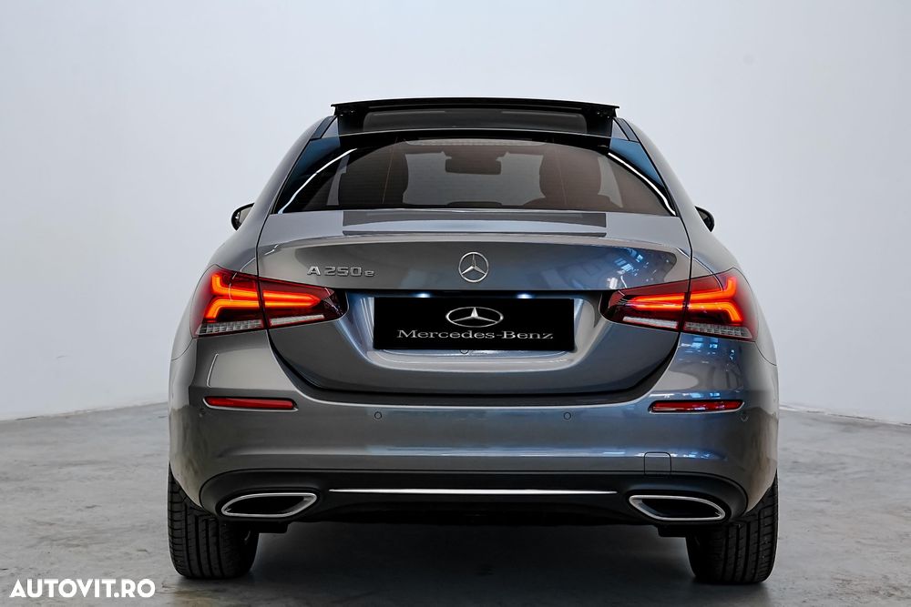 Mercedes-Benz A 250 e 8G-DCT Advanced Progressive - 7