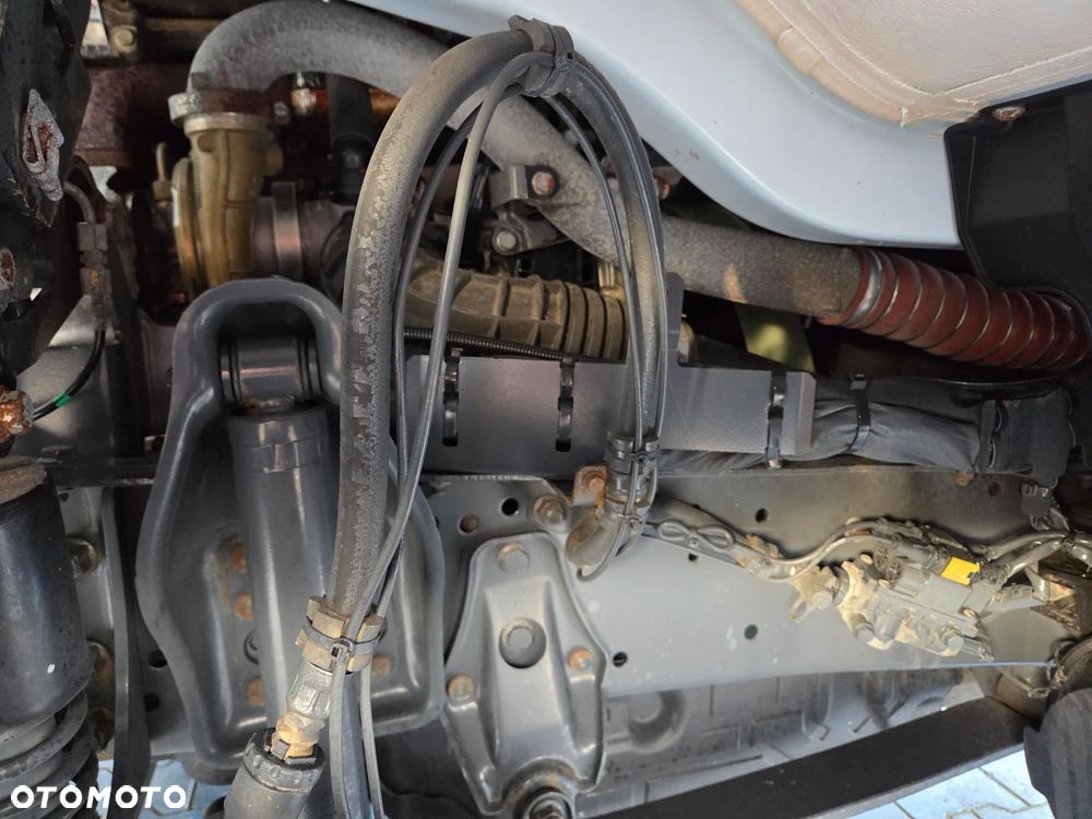 Mercedes-Benz Atego 818 - 21