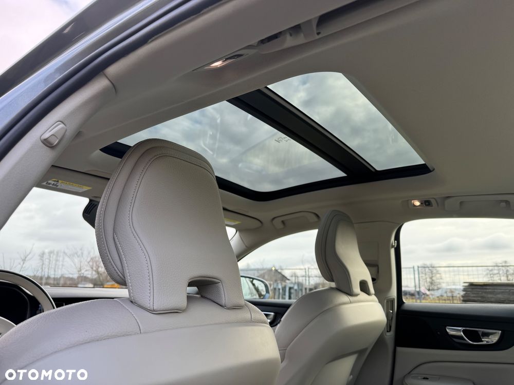 Volvo S60 T5 Inscription - 9