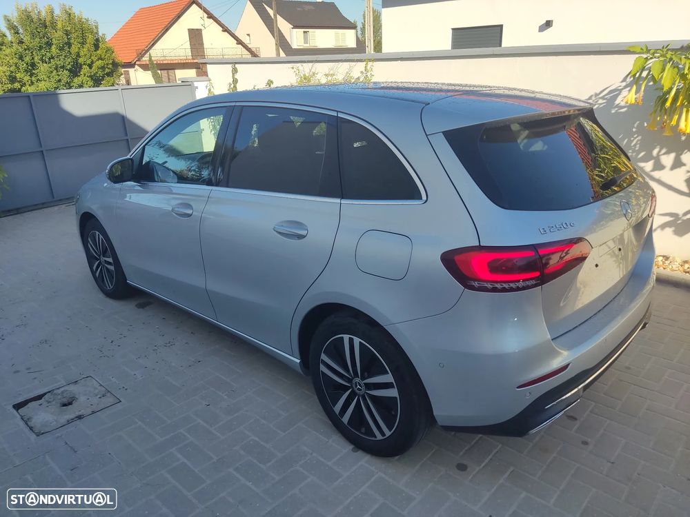 Mercedes-Benz B 250 - 5