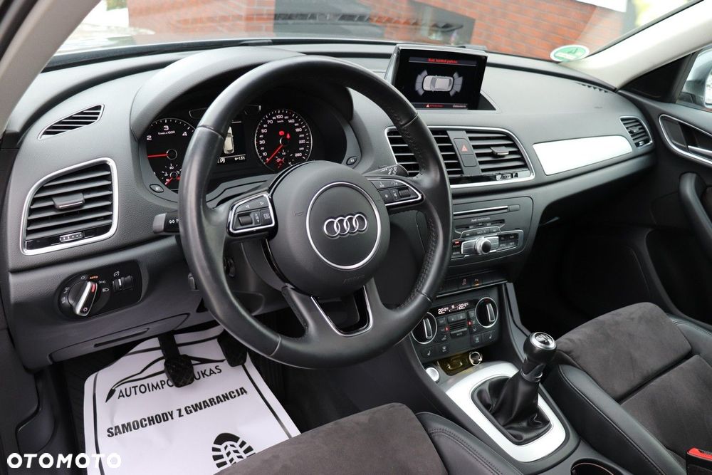 Audi Q3 2.0 TDI Design - 23