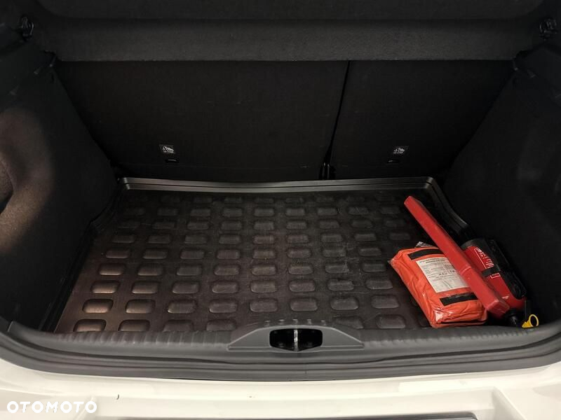 Citroën C3 1.2 PureTech Feel - 22