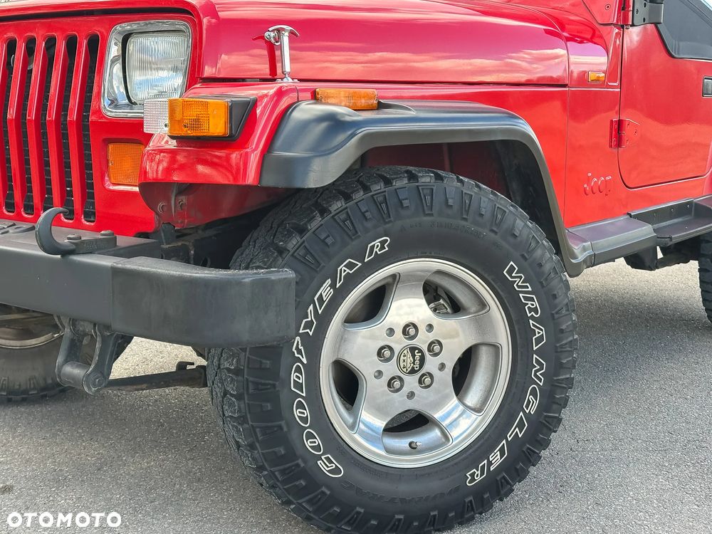 Jeep Wrangler 4.0 Sport - 3