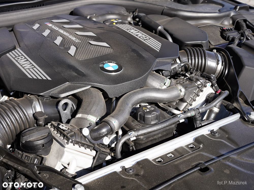 BMW Seria 8 - 20