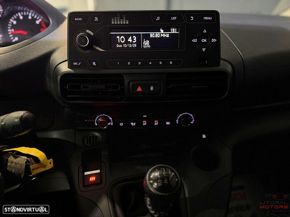 Peugeot Partner 1.5 BlueHDi Premium Standard - 22