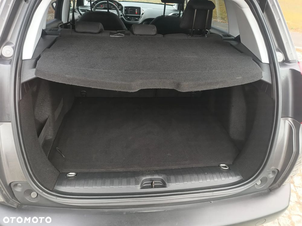 Peugeot 2008 PureTech 82 Signature - 20