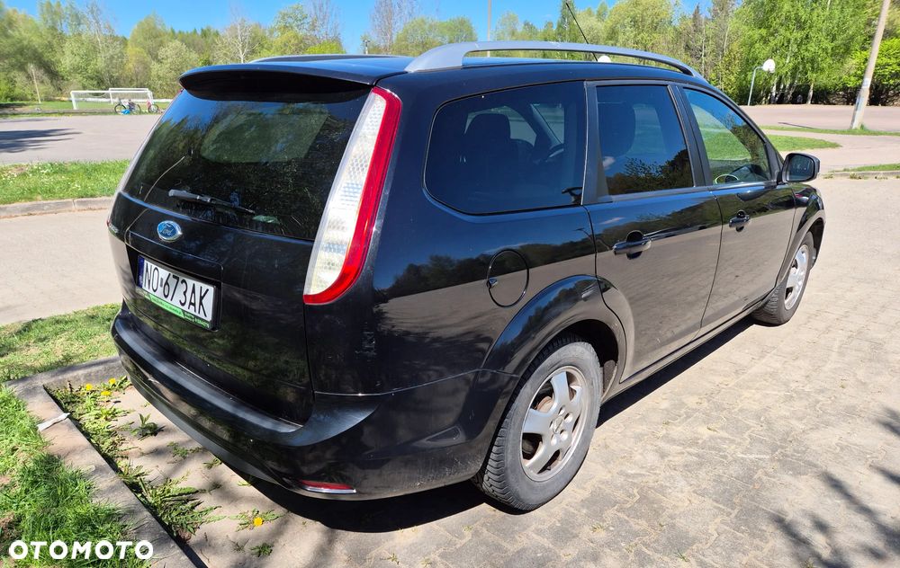 Ford Focus 1.6 Trend - 5