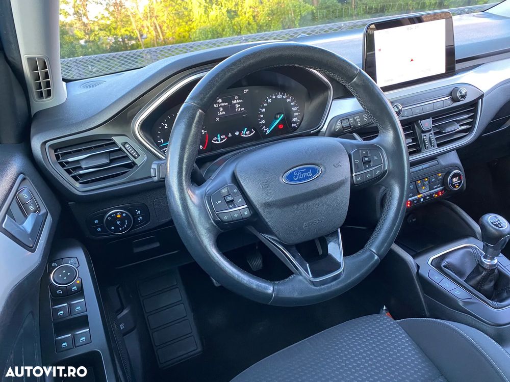 Ford Focus 1.5 EcoBlue Start-Stopp-System TITANIUM X - 17