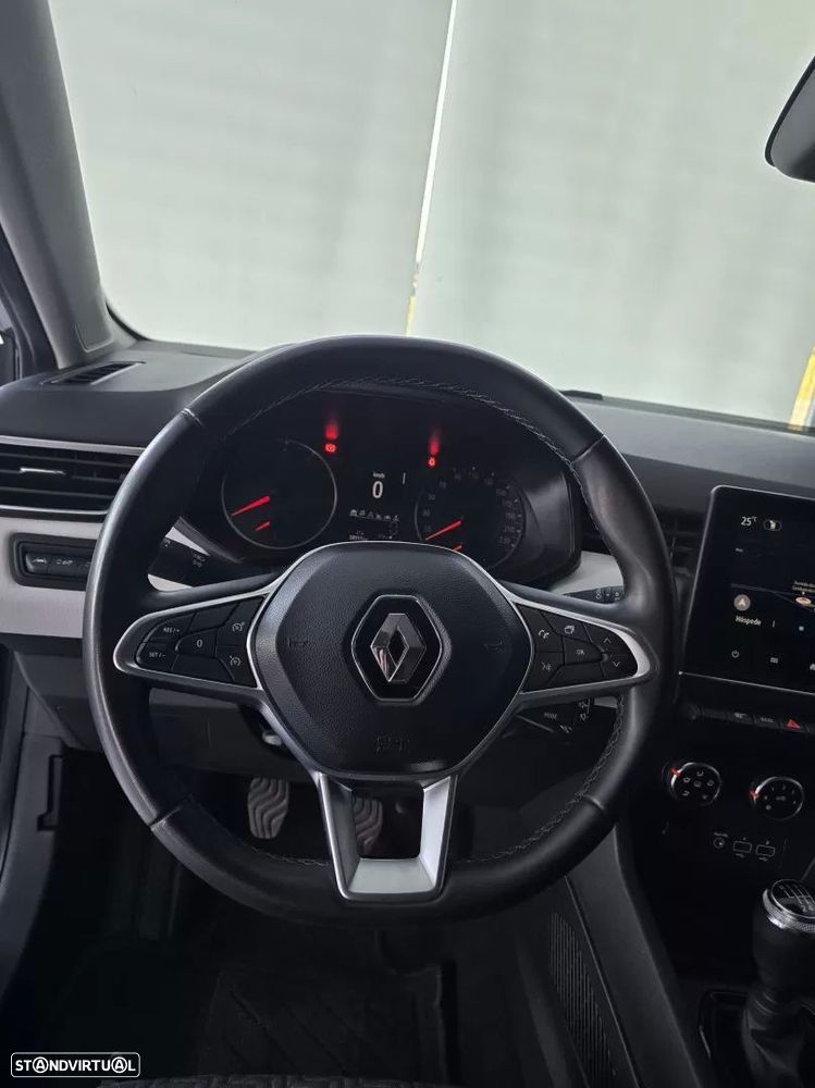 Renault Clio 1.0 TCe Evolution - 15