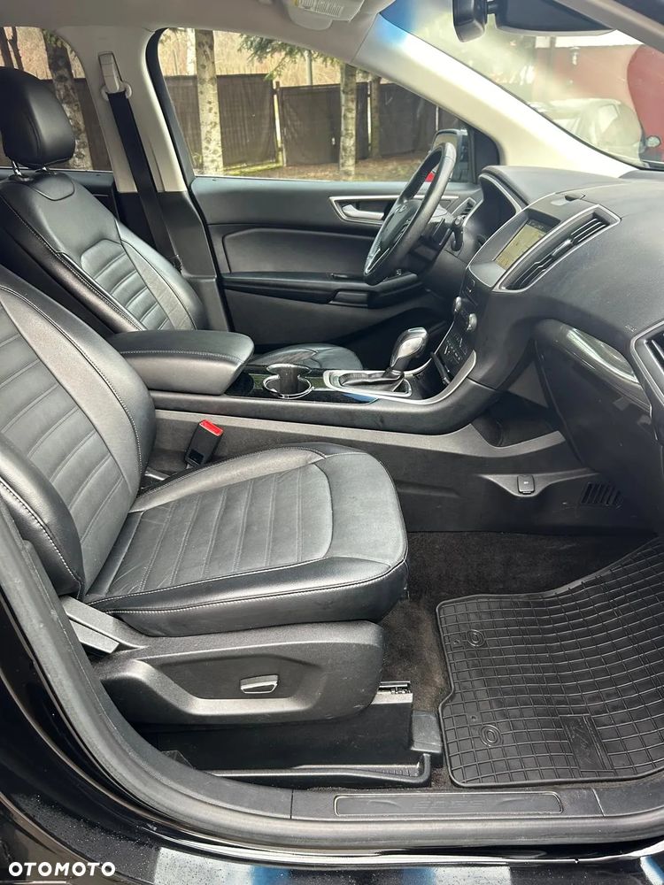 Ford Edge - 10