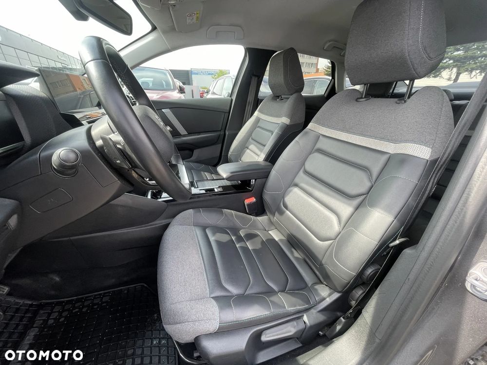Citroën C4X 1.2 PureTech Max S&S EAT8 - 19